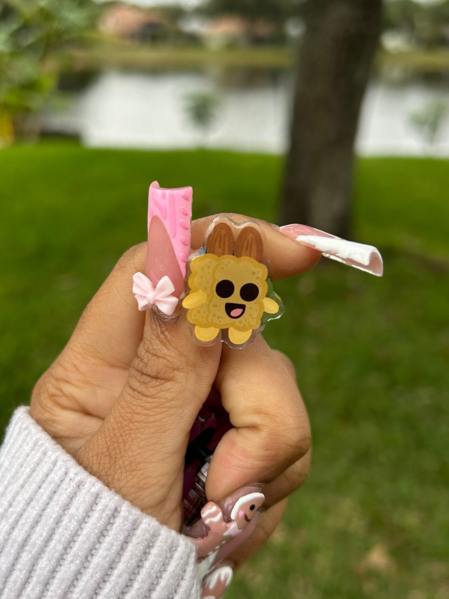 Sponge Popsicle Shoe Charm