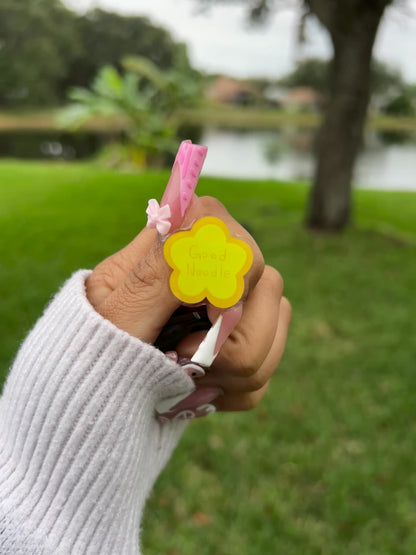 Gold Noodle Star Shoe Charm